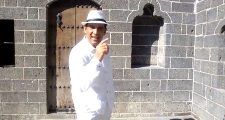 Diyarbakırlı Müzisyenden Tüm Dünyaya Çağrı: Bize Gel