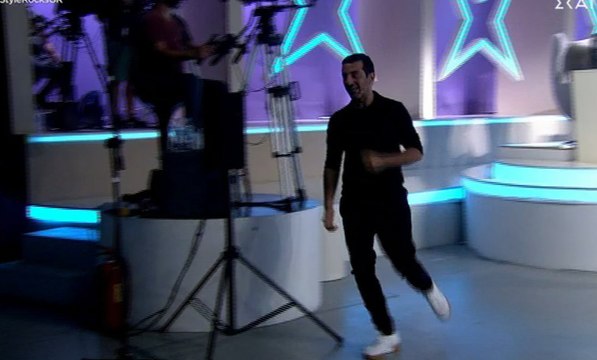 My Style Rocks: Δε φαντάζεστε ποια εισέβαλλε στο πλατό 1