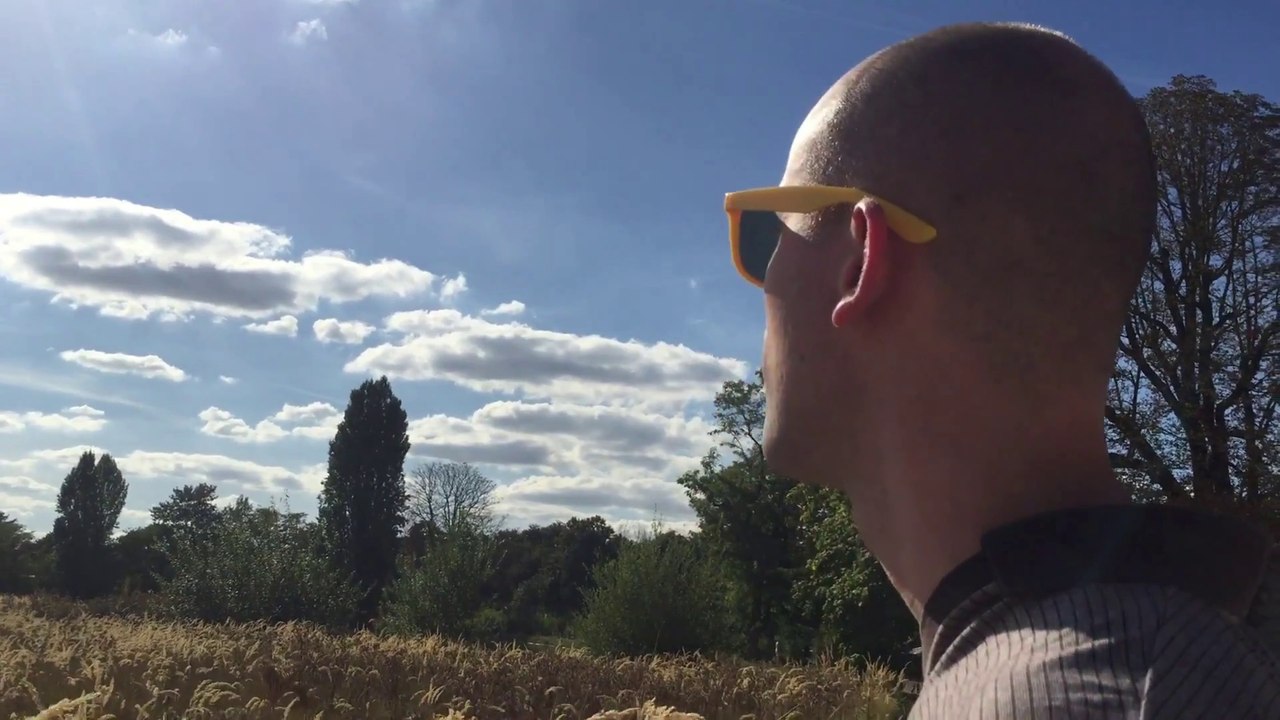 ANTHONY DORIAND - POUR LA BEAUTÉ [CLIP OFFICIEL]