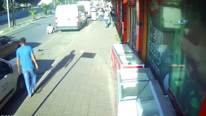 İki Motosiklet Böyle Çarpıştı: 1 Ölü 2 Yaralı