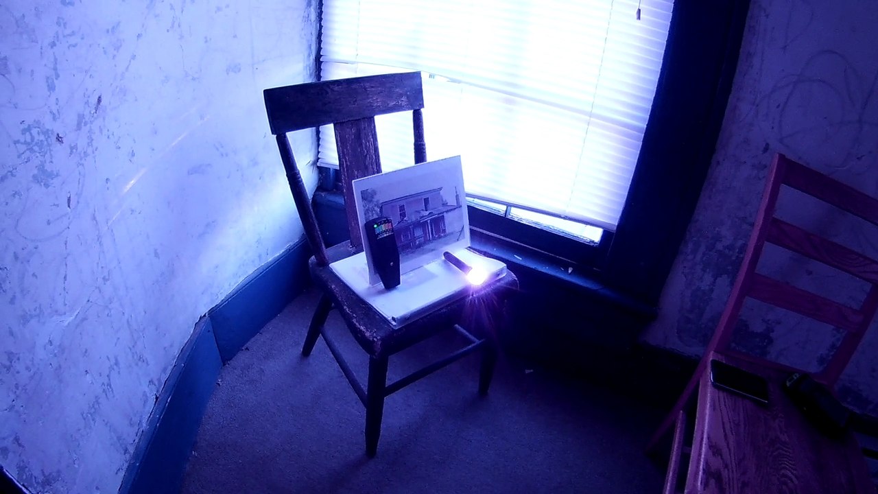 The Civil War Graffiti House Spirit Box Says Dennis's Name!! Lunar Paranormal Virginia