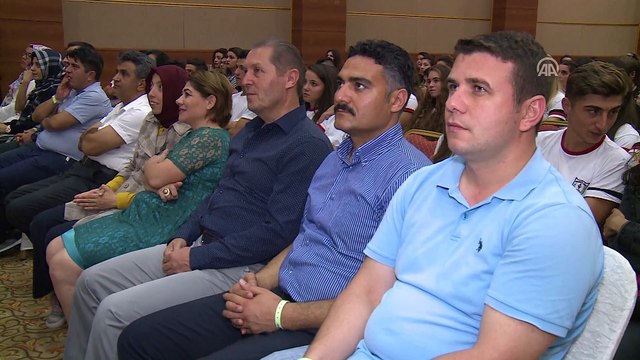 KKTC'den Çanakkale kamplarına iki yılda 10 bine yakın öğrenci katıldı - LEFKOŞA