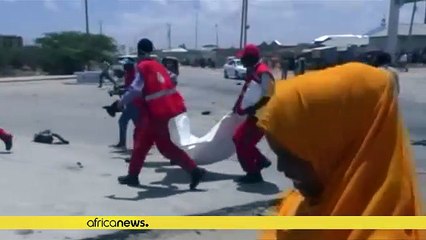 Somalia car bomb strikes EU convoy, no casualties - police