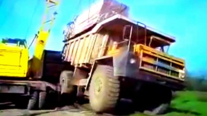 Download Video: heavy equipment accidents caught on tape heavy equipment disasters excavator fail skills#1