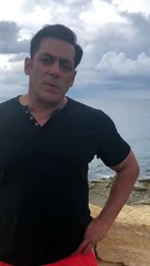 #EidMubarak sabko! Iss Eid aapke liye la rahe hai #AkhLadJaave from #Loveratri! Song out tomorrow! Stay tuned! #LoveTakesOver!Aayush Sharma Warina Hussain Sal