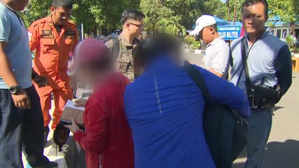 인니 지진 실종자 어머니 팔루 도착 / YTN