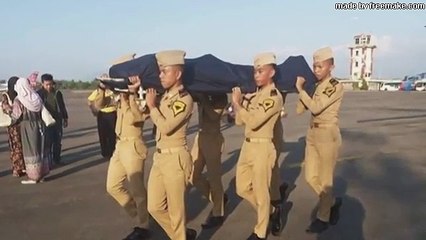 Юзлаб Одамлар Хаётини Сақлаб Узи Халок Булган Йигит