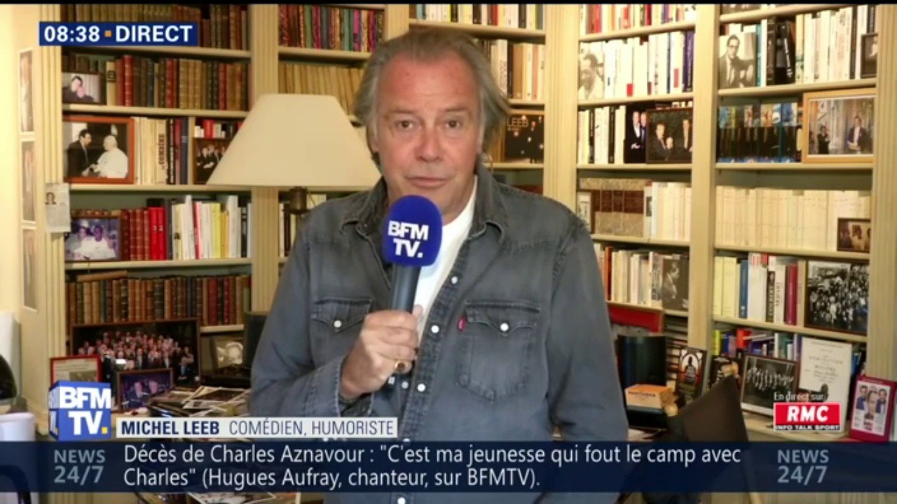 Charles Aznavour: "Quelqu'un toujours prêt à rire, à sortir un mauvais jeu de mot", se souvient Michel Leeb