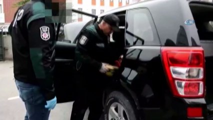 Gebze'de durdurulan İranlılar'ın aracından 47 kilo uyuşturucu çıktı