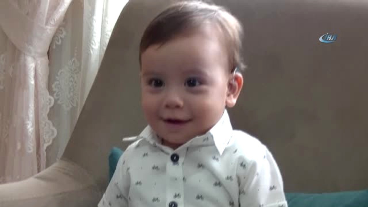 Doğuştan İşitme Engelli Emir Bebek Ameliyat Olursa 'Anne' Diyebilecek