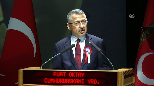 Cumhurbaşkanı Yardımcısı Oktay: 'Darbe girişimine teşebbüs edenler ruhlarını ve bedenlerini Pensilvanya'daki haine 1 dolara satmış iradesizler, acizler ve satılık zavallılardı' - İSTANBUL