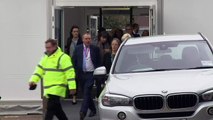 Boris Johnson heckled as he arrives for party conference