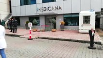 Bahçileveler'de Bulunan Özle Bir Hastanede Çalışan Doktor, Silahlı Saldırıya Uğradı