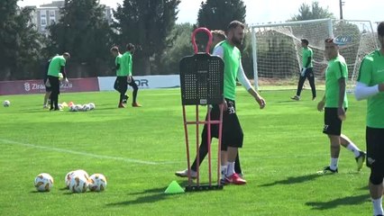 Akhisarspor, Standart Liege Maçı Hazırlıklarını Sürdürüyor