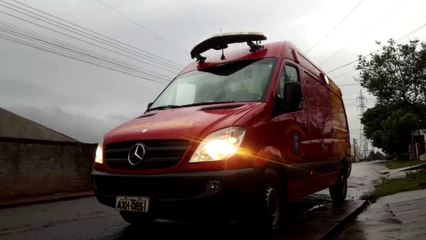 Jovem é socorrida no Quebec com suspeita de fratura