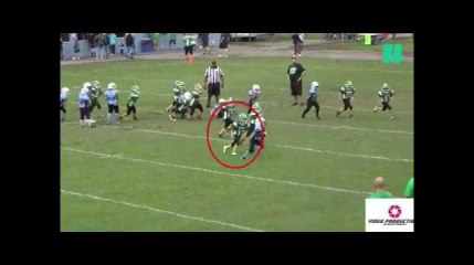 Cet enfant a tout compris au football américain