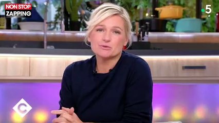 Mort de Charles Aznavour : Le poignant hommage d'Anne-Elisabeth Lemoine (vidéo)