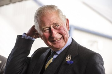Le prince Charles envoie une pique à ses belles-filles