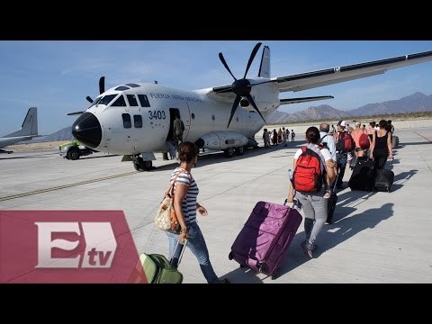 SCT evacua a 15 mil turistas varados en Baja California Sur/ Titulares