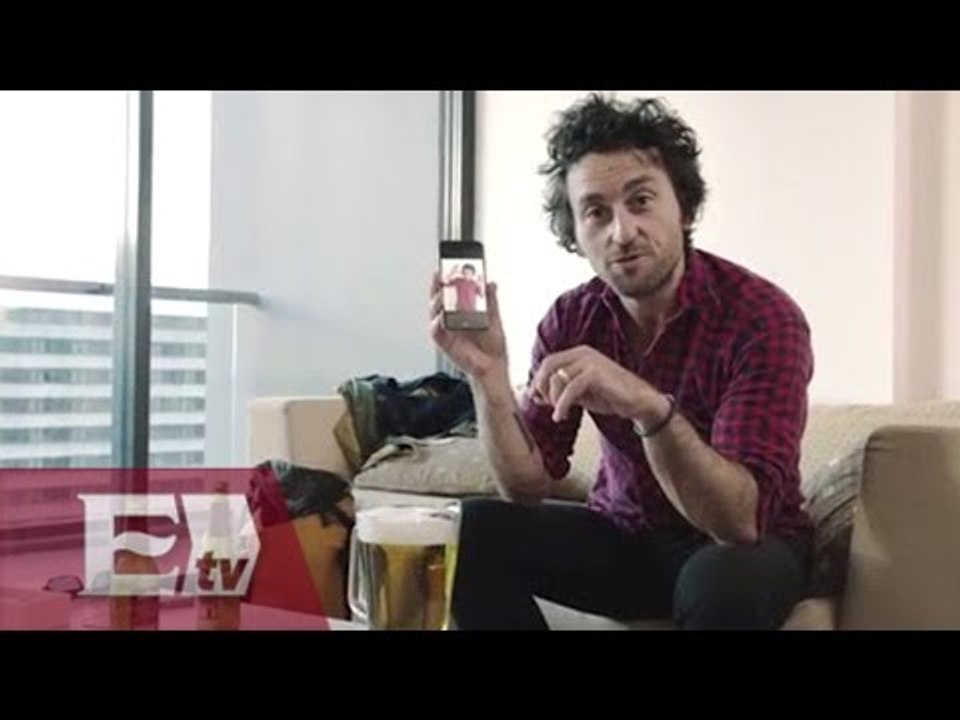 Lo más visto: fue a Australia por un iPhone 6 y lo sumergió en una jarra de cerveza/ Titulares