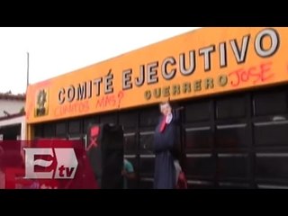 Protestan normalistas de Guerrero tras violencia en Iguala / Vianey Esquinca