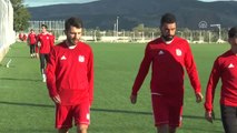 Demir Grup Sivasspor Teknik Direktörü Tuna: 