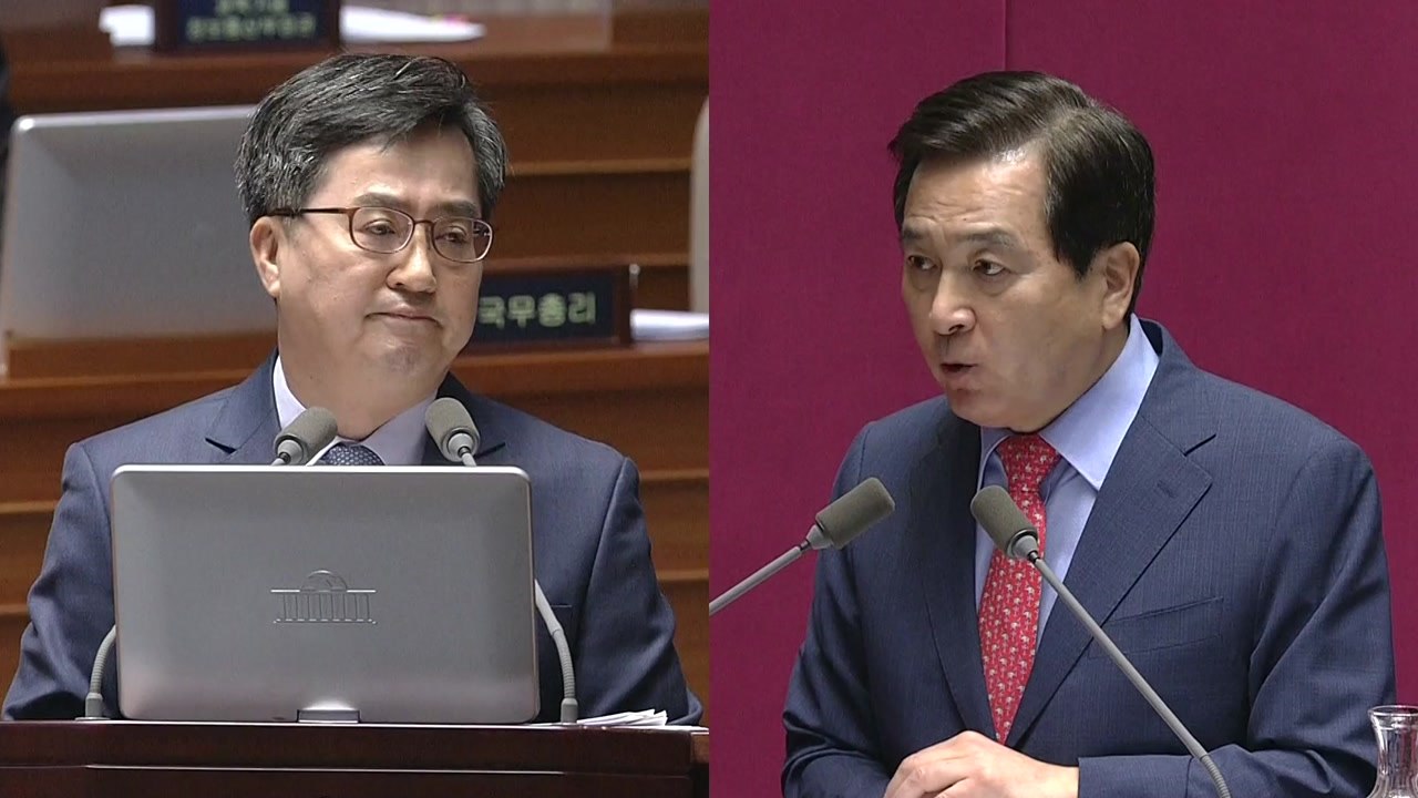 심재철 "주말·야간 사용 잘못" vs 김동연 "내용이 중요·의원님도 사용" / YTN