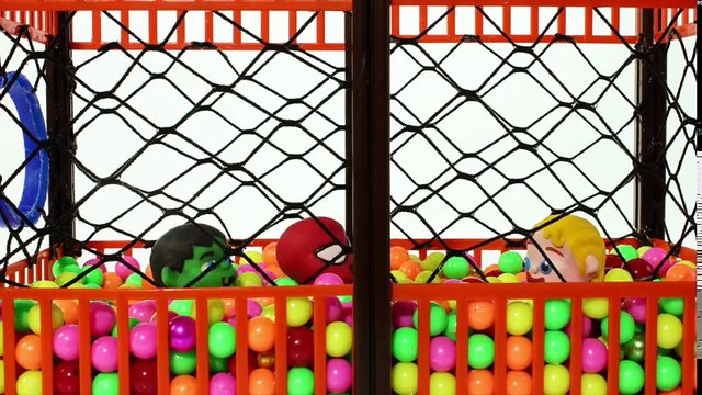 Tv cartoons movies 2019 FROZEN ELSA & ANNA HAVE A HUGE ICE CREAM ❤ Spiderman, Hulk & Frozen Play Doh Cartoons For Kids