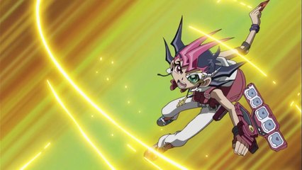 يوما يفوز بأعجوبة على المجرم تشارلي.. فيديو