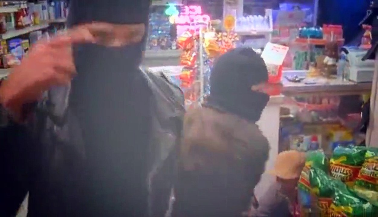 Roswell Staffel 3 Folge 1