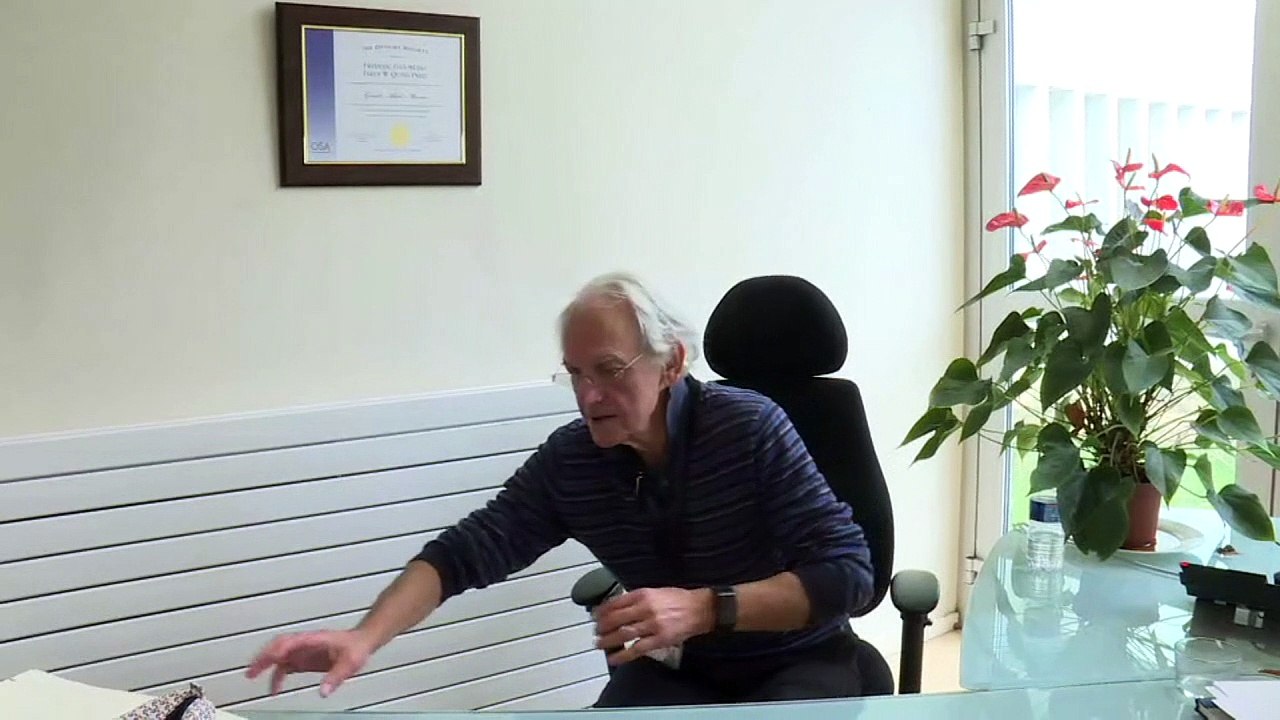 Professor e aluna laureados com o Nobel