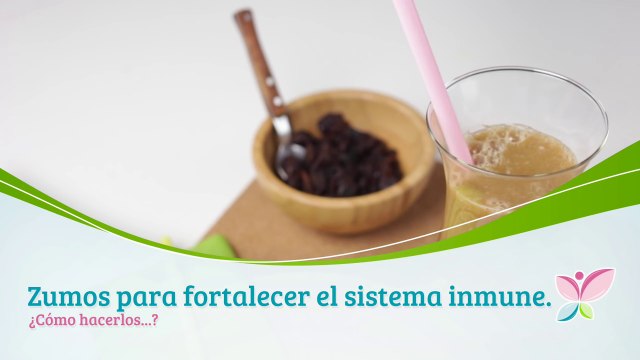 Zumo de uvas verdes y pasas para fortalecer el sistema inmune