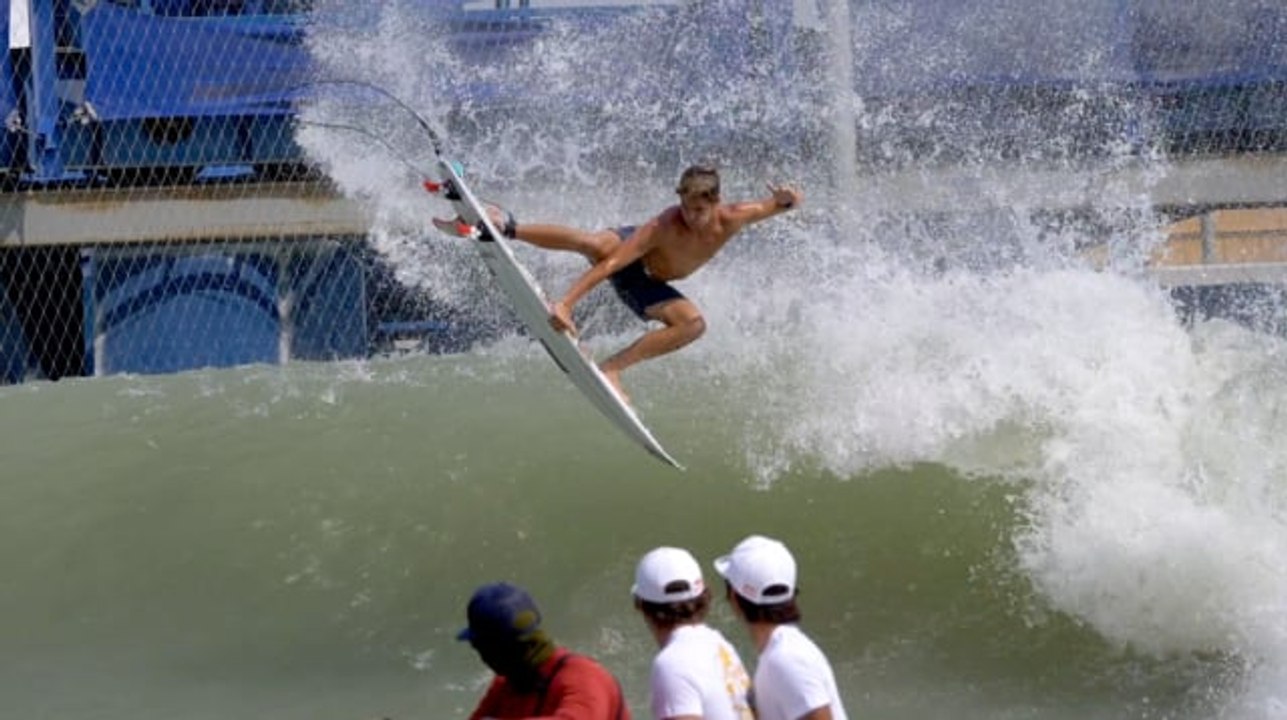 Grommets Shred Kelly Slater's Surf Ranch 2018 | Justin Becret