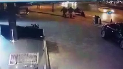 İstanbul’un göbeğinde motosiklet hırsızlığı kamerada