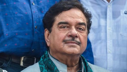 Shatrughan Sinha ने फिर अपनाए बागी तेवर, कहा BJP से पहले जनता का हूं मैं । वनइंडिया हिंदी