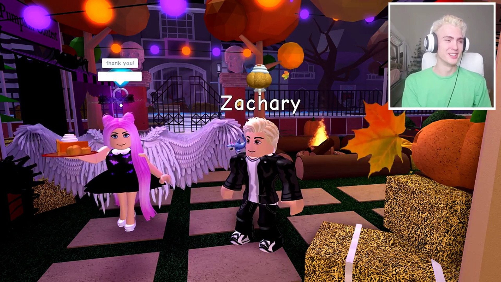 I Lost My Girlfriends Halloween Halo And I Don T Know What To Do Roblox Royale High Roleplay Dailymotion Video