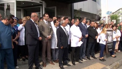 Hastası tarafından öldürülen doktorun anısına tören düzenlendi
