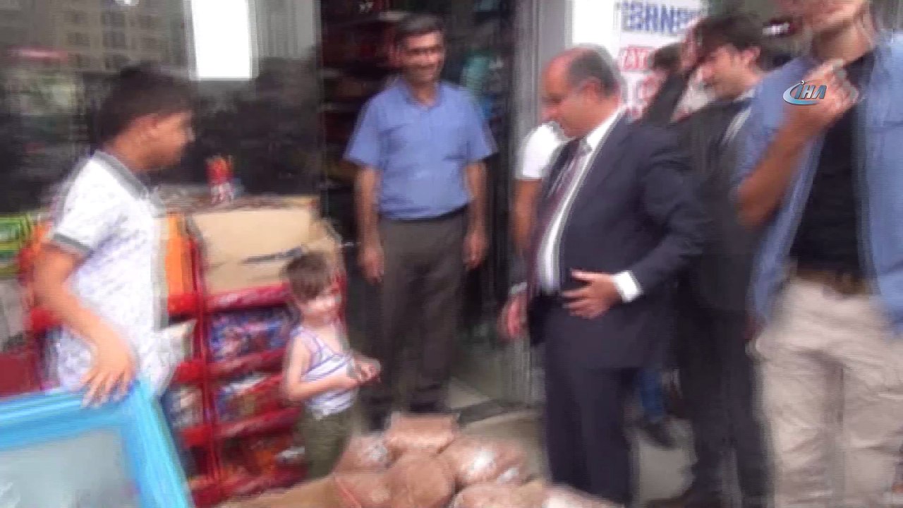 Vali Aktaş, esnafla ve vatandaşlarla bir araya geldi