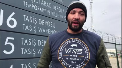 Yurda kaçak getirilen yavru köpekler için ihale - EDİRNE