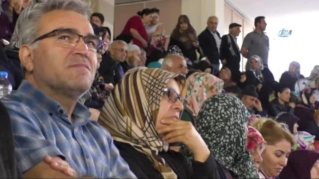 Spor Salonunu Doldurdular, Sevinçten Gözyaşı Döktüler