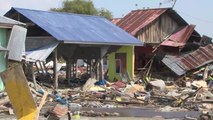인도네시아 지진 사망자 천400명 넘어...