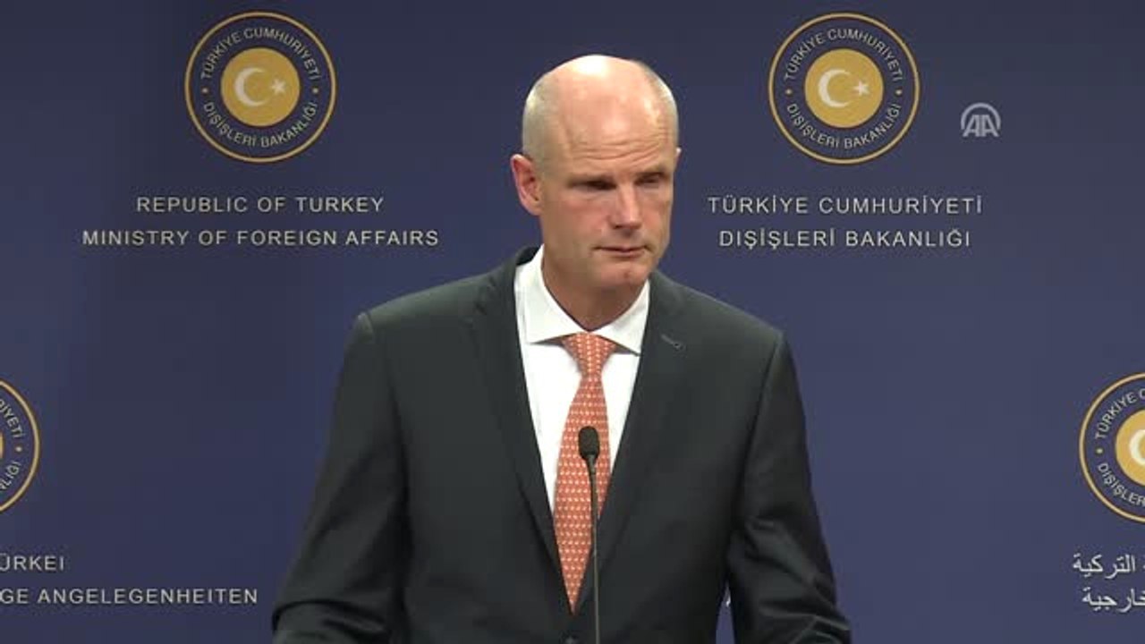 Dışişleri Bakanı Çavuşoğlu ve Hollanda Dışişleri Bakanı Blok Soruları Cevapladı (2)