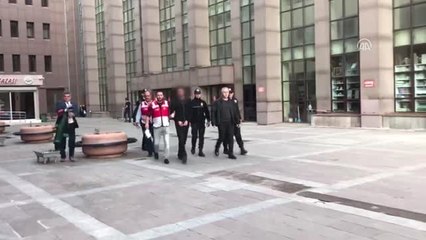 Bakırköy'de Bir Kişinin Aracını Yayaların Üzerine Sürmesi - İstanbul