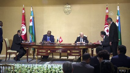 Cibuti Cumhurbaşkanı İsmail Ömer Gulle Tunus'ta