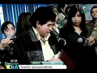 Juanito se apunta a la contienda presidencial