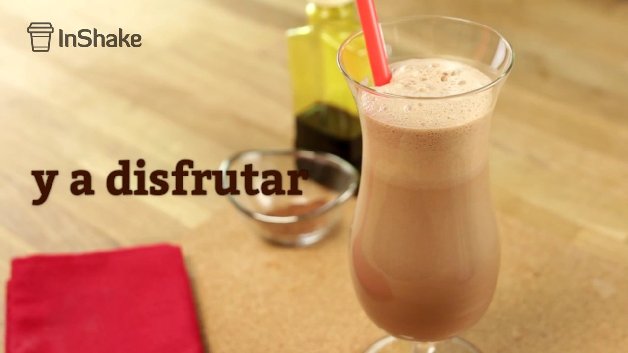 Batido de chocolate con leche de almendras