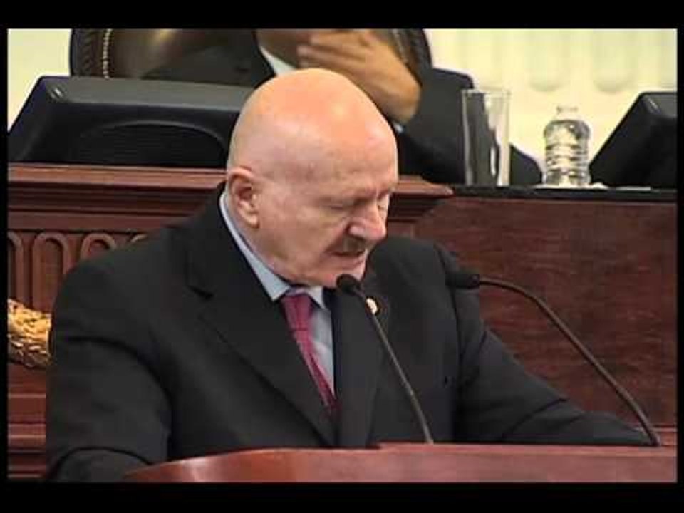 Comparece Mondragón