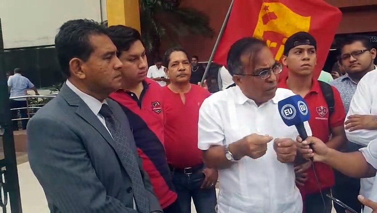 Dra. Gulnara Borja se posesiona como rectora en U. de Guayaquil.  ►