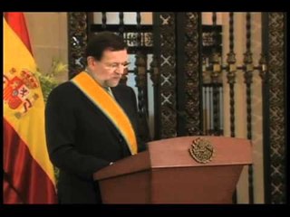 Acogen personalidades a Mariano Rajoy