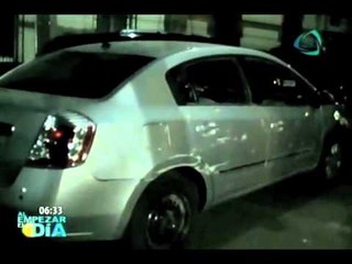 Hallan auto baleado en la Benito Juárez